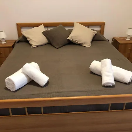 Alcantara Bed & Breakfast Gaggi